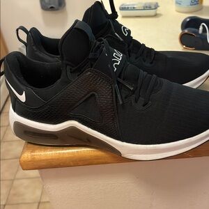 Nike Dual-Tone Black and White Sneakers